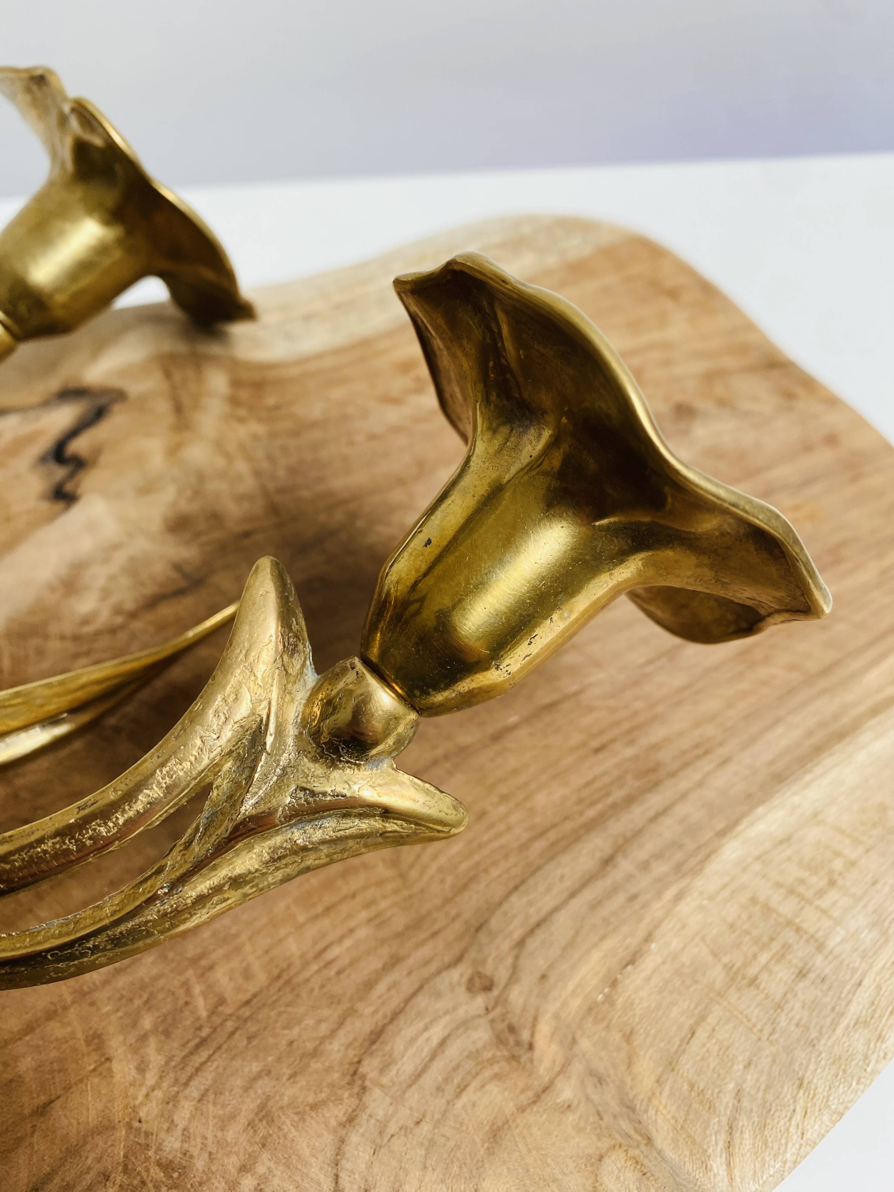 3-armed candlestick, brass flower bouquet