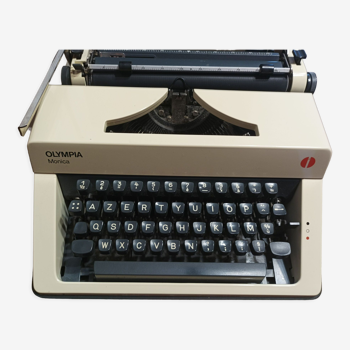 Olympia Monica Vintage typewriter