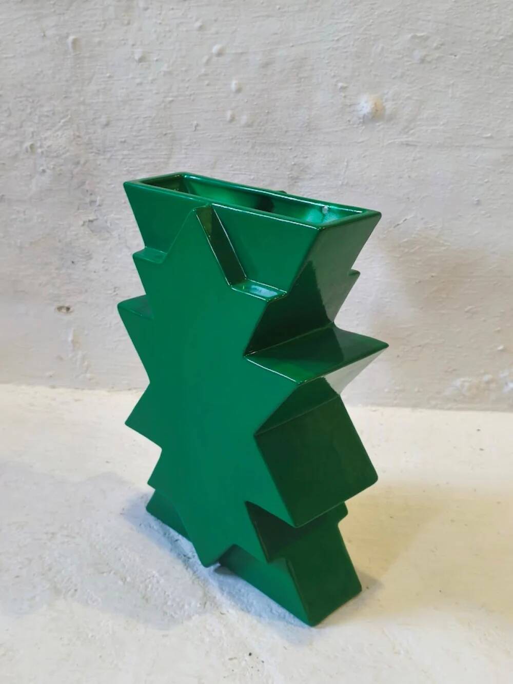 Ceramic vase in Memphis style "Ilios" by Florio Keramia from the 1990s.