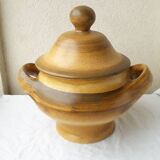 Ceramic soup tureen