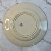 Flat plate made of ironstone from Gien, "Garlands" decoration, 1937.