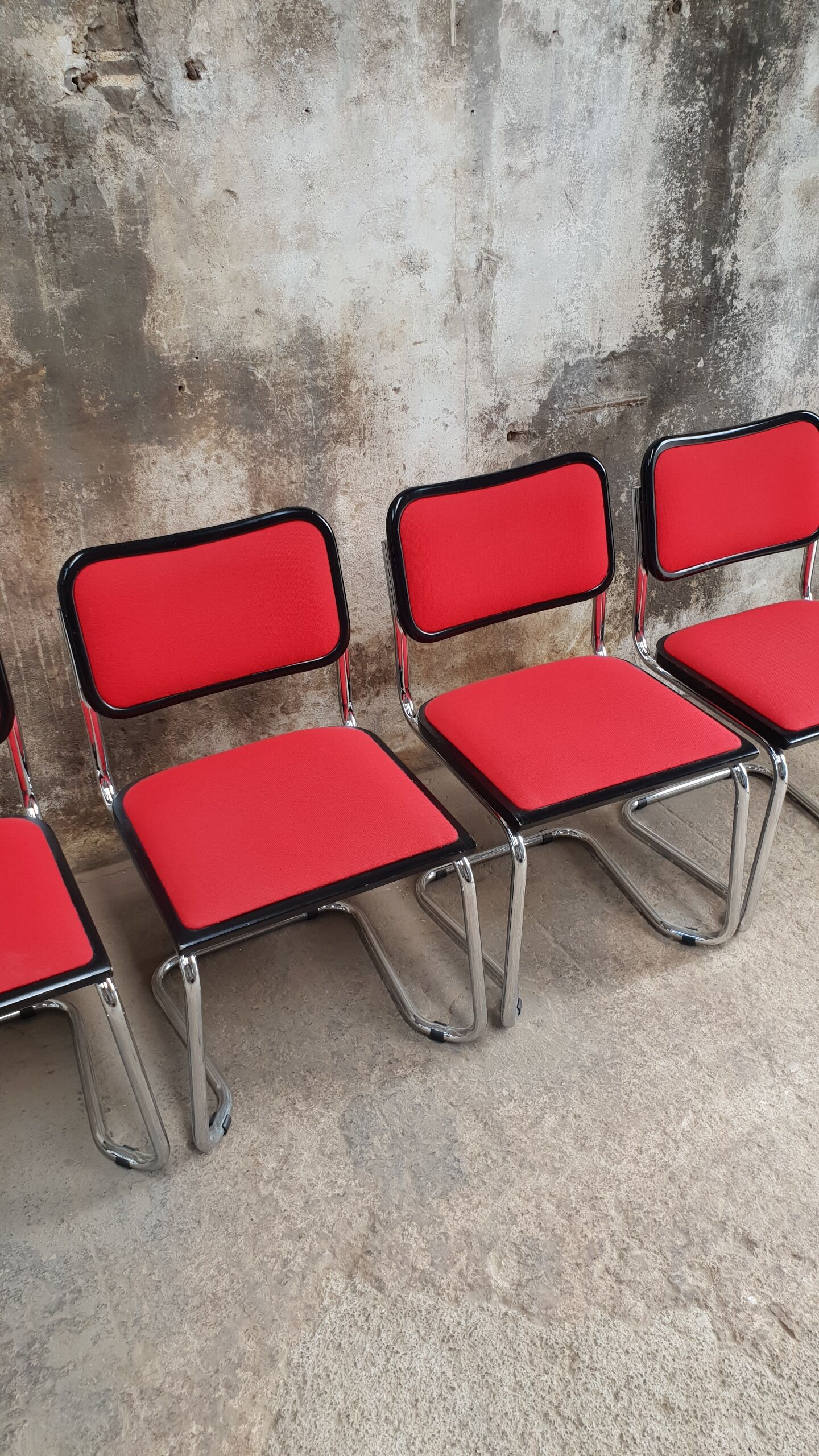 Chairs Marcel Breuer B 32