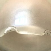 Suspension verre dépoli à volants rose nacré 1960