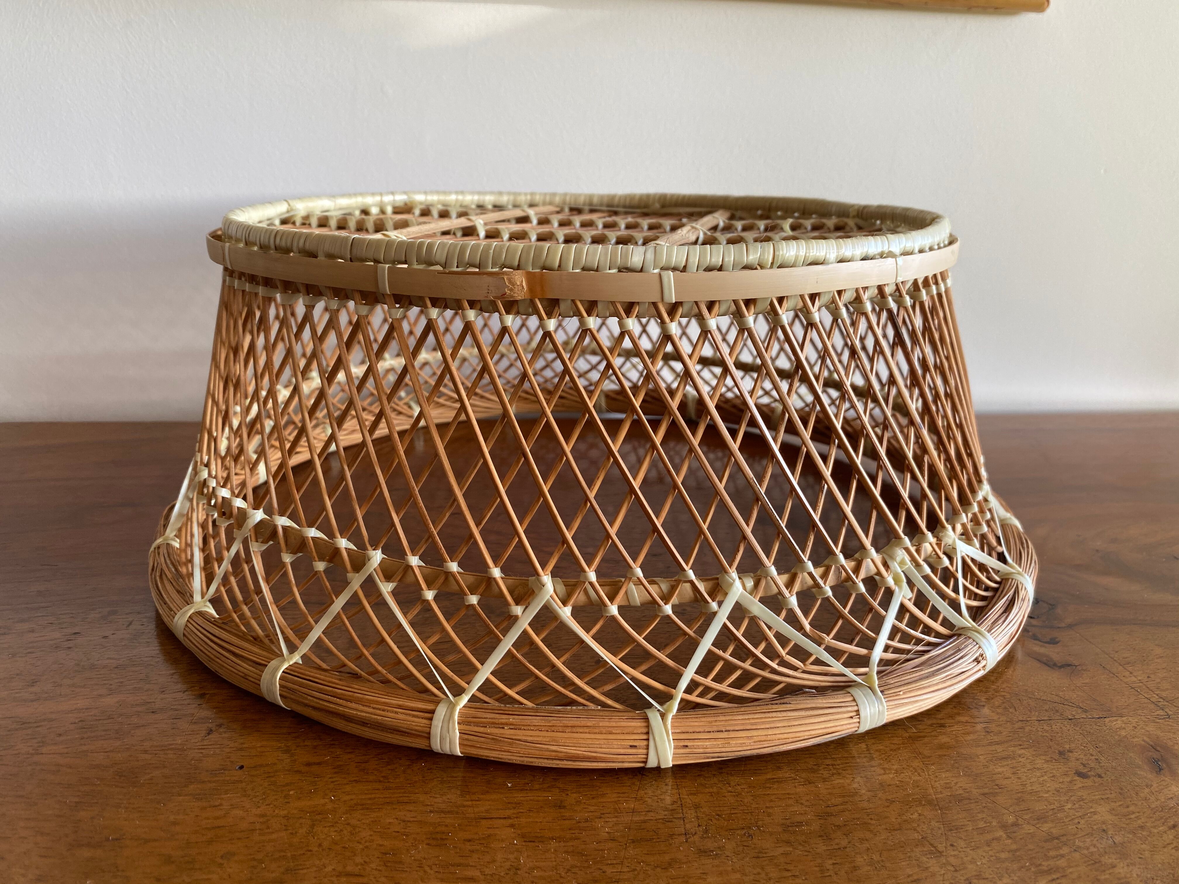 Large XL basket in braided rattan