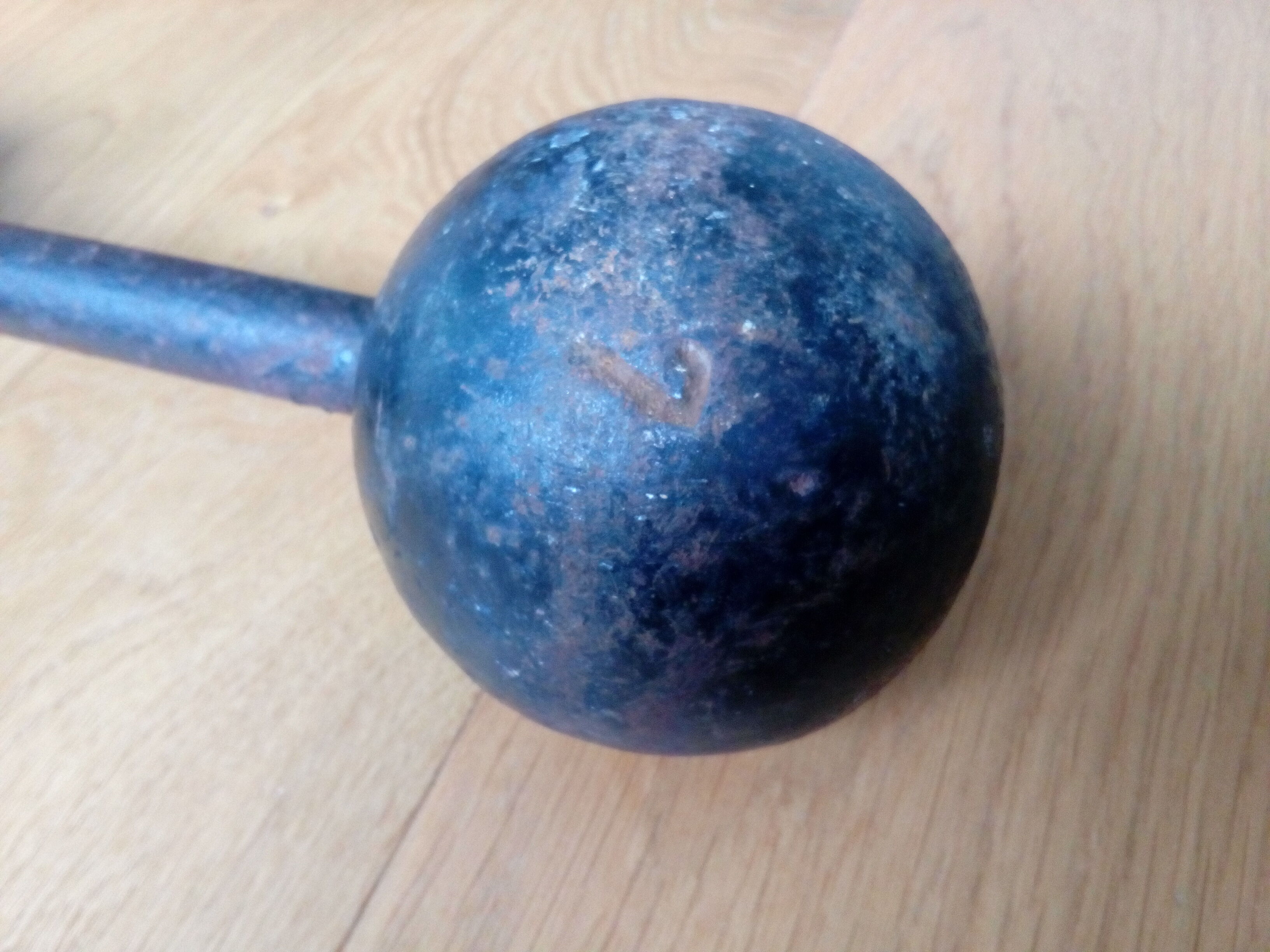 7kg cast iron dumbbell