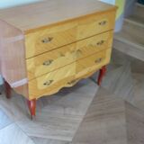 Vintage Louis XV style chest of drawers in citron wood veneer