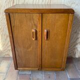 Cabinet with lockers