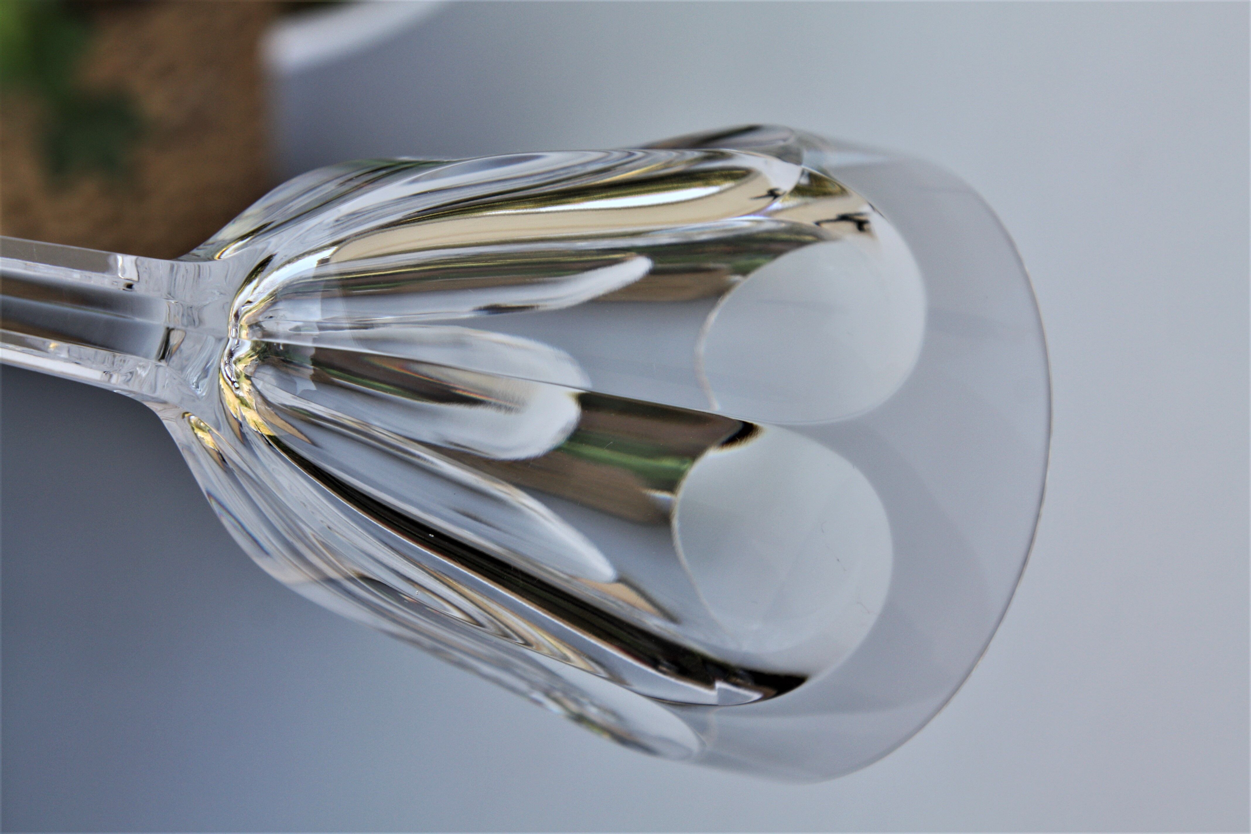 Pair of Baccarat crystal water glasses model Compiègne