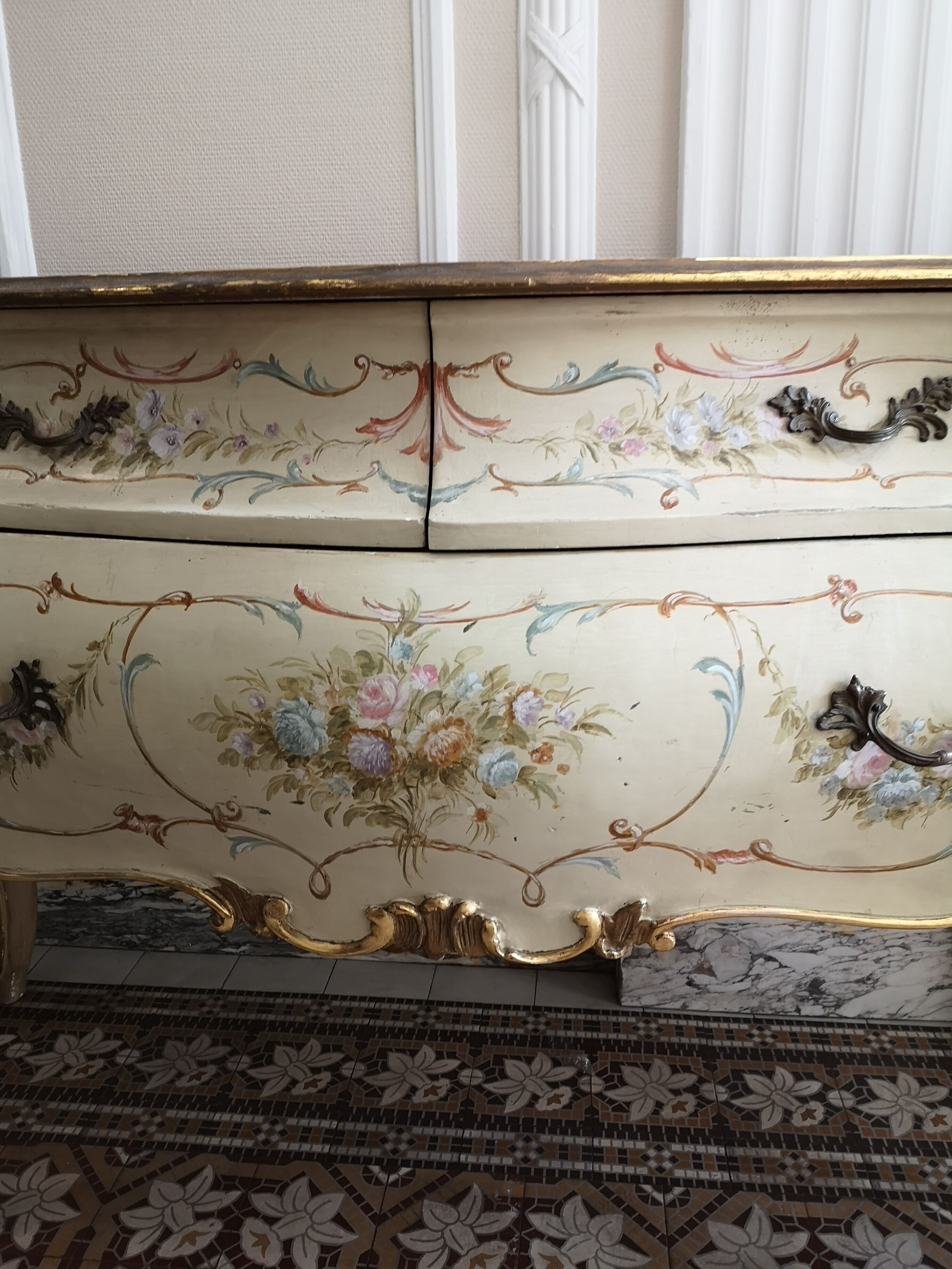 Dresser Louis XV