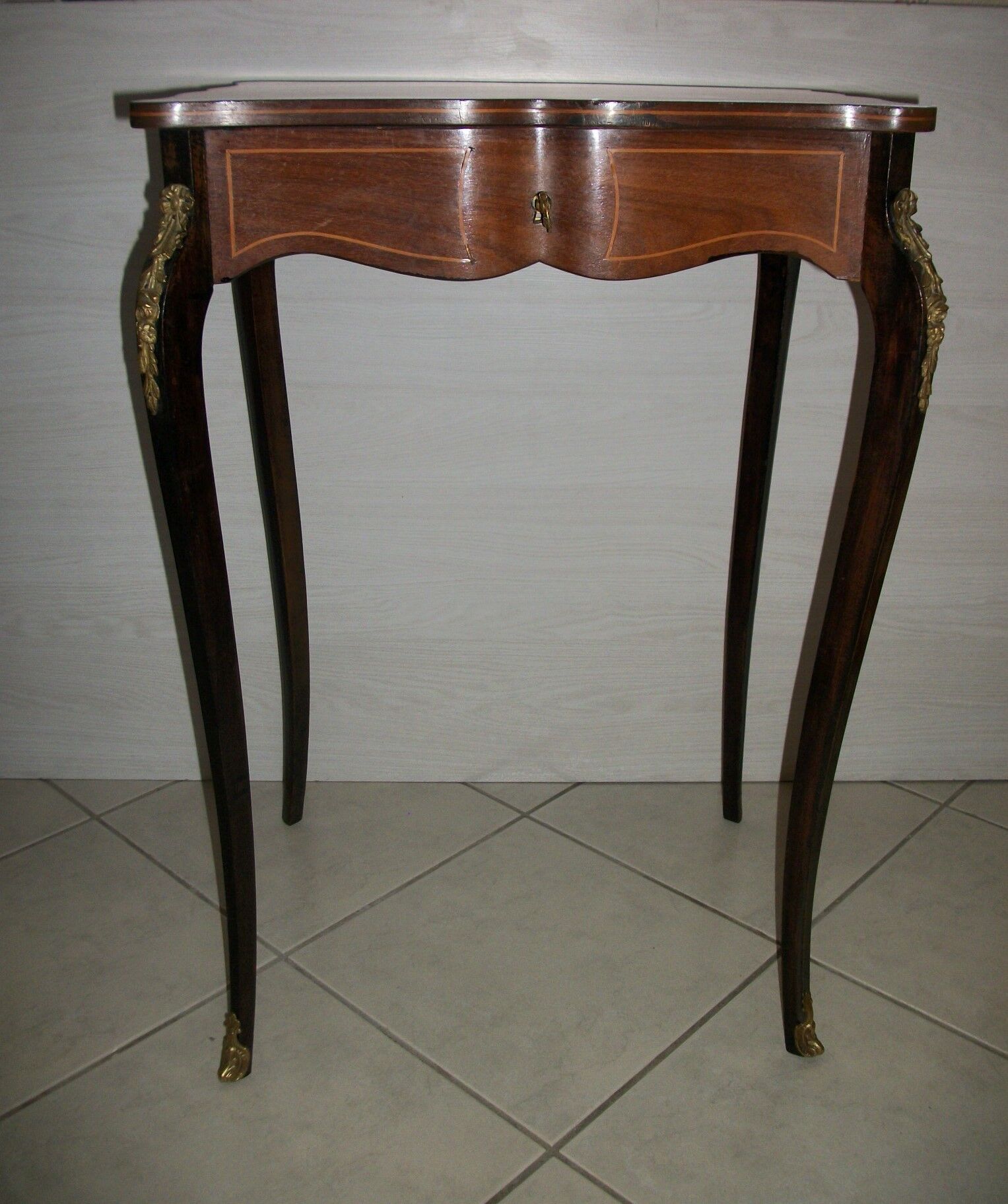 Table in marquetry style Louis XV Napoleon lll