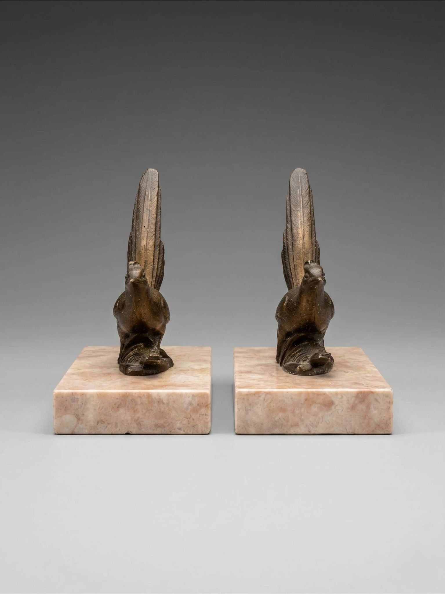 Art Deco bookends with birds – patinated metal and pink marble