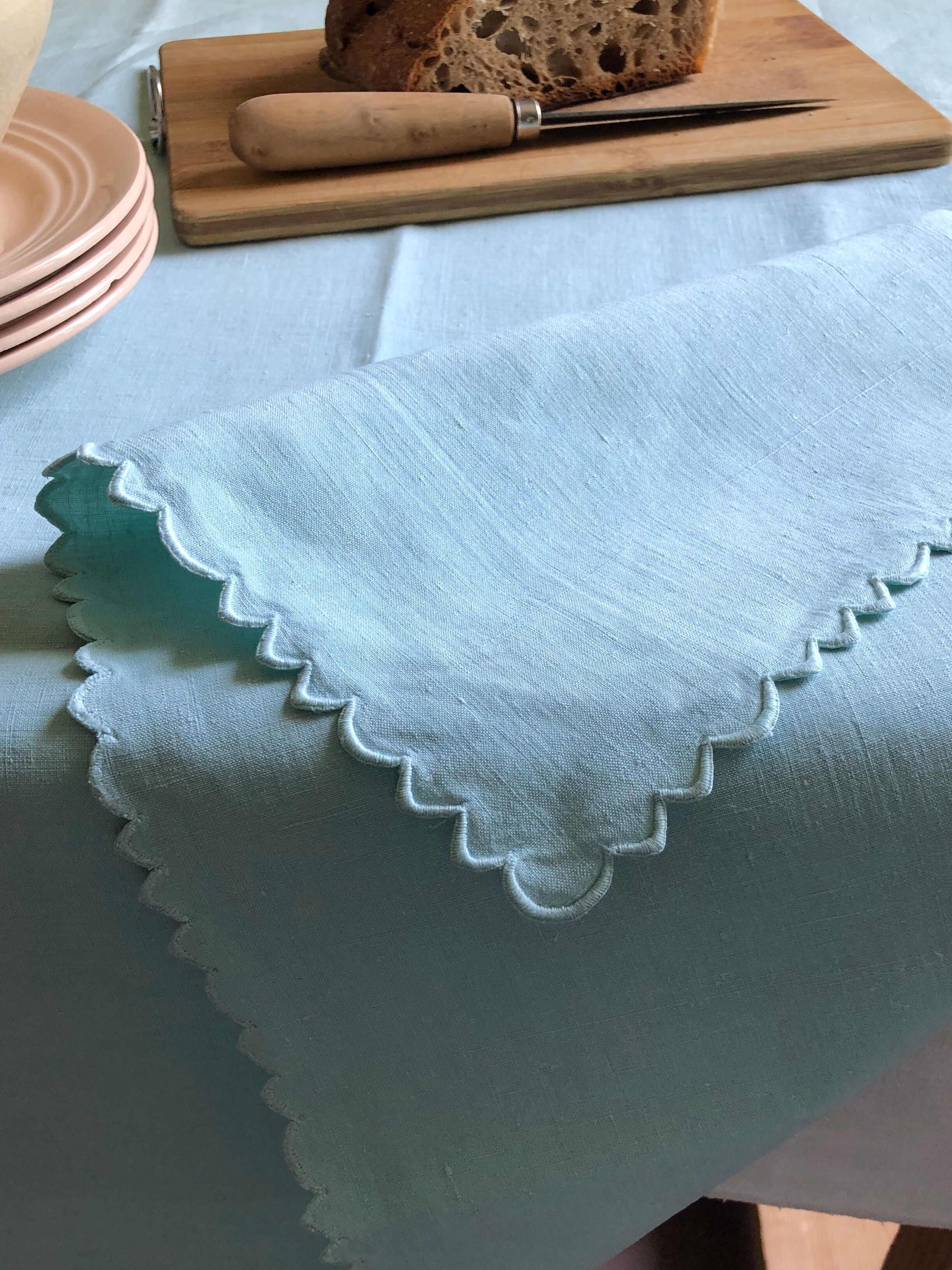 Tea cloth in pure linen aqua