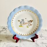 Children's plate in Limoges porcelain with cat motifs.