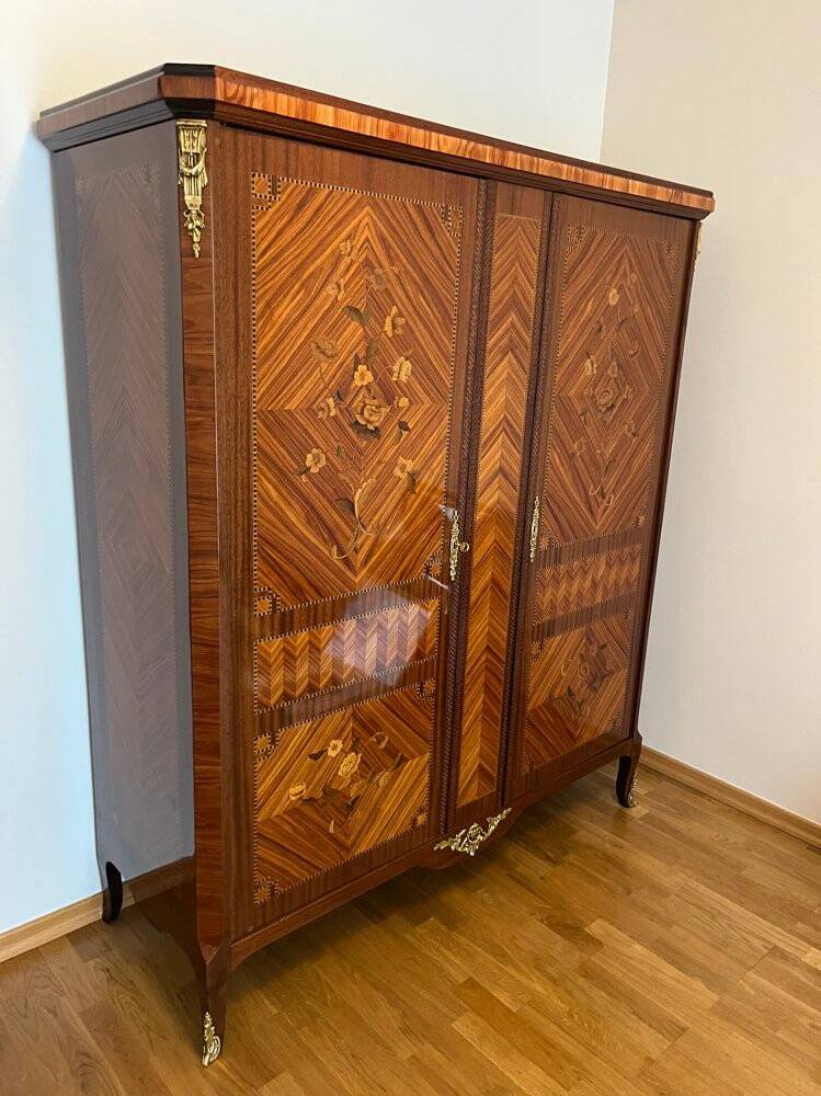 Rosewood marquetry cabinet