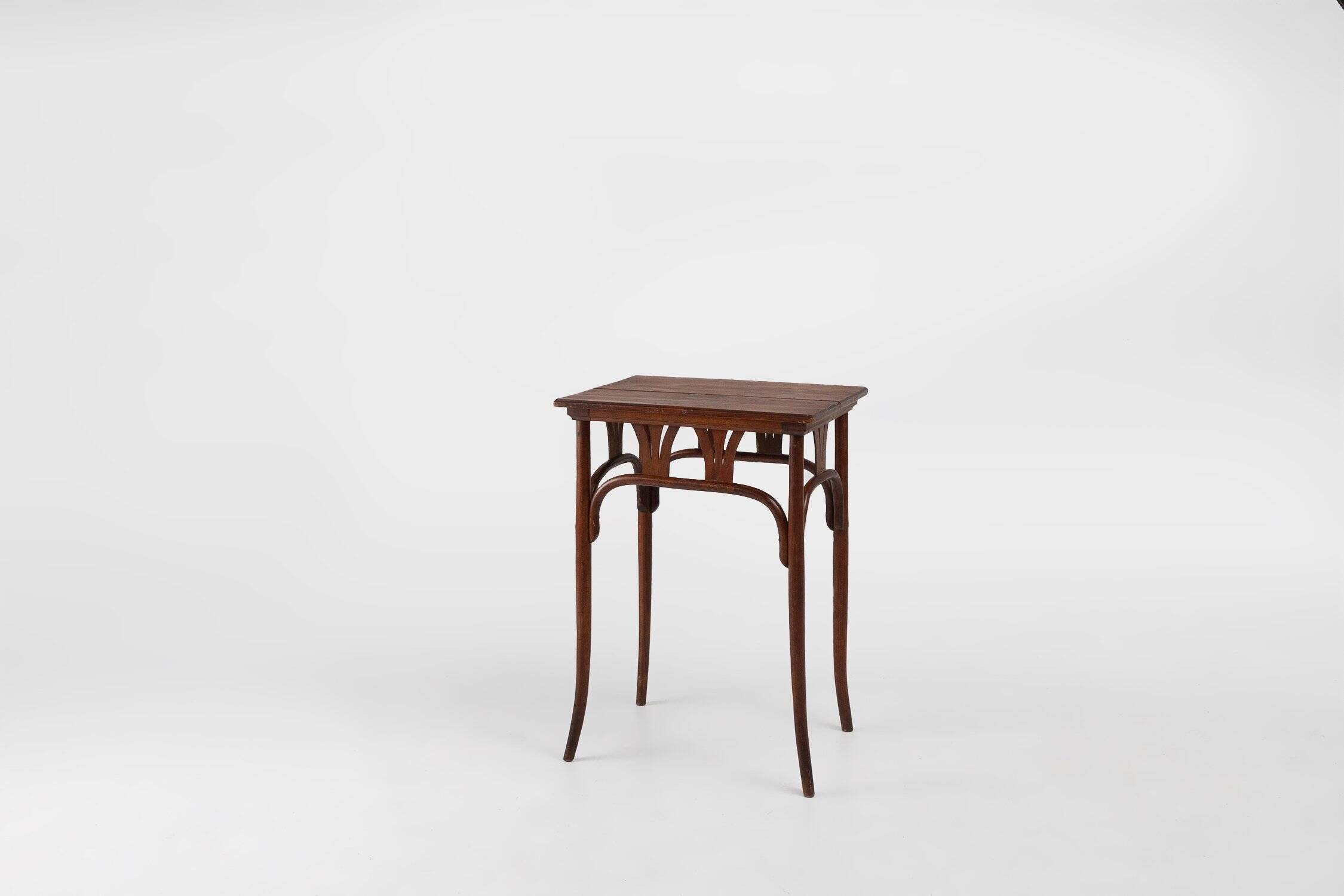 Art Nouveau Side Table in Bentwood by J. & J. Kohn, Austria ca.  1890