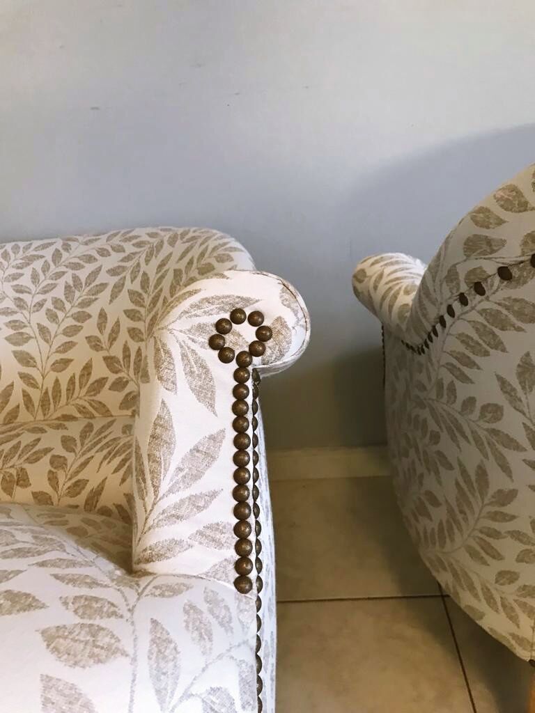 Old toad armchairs year 70s