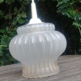 Suspension in vintage frosted glass 70s