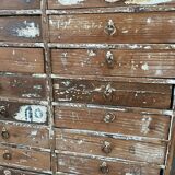 Workshop cabinet with compartments