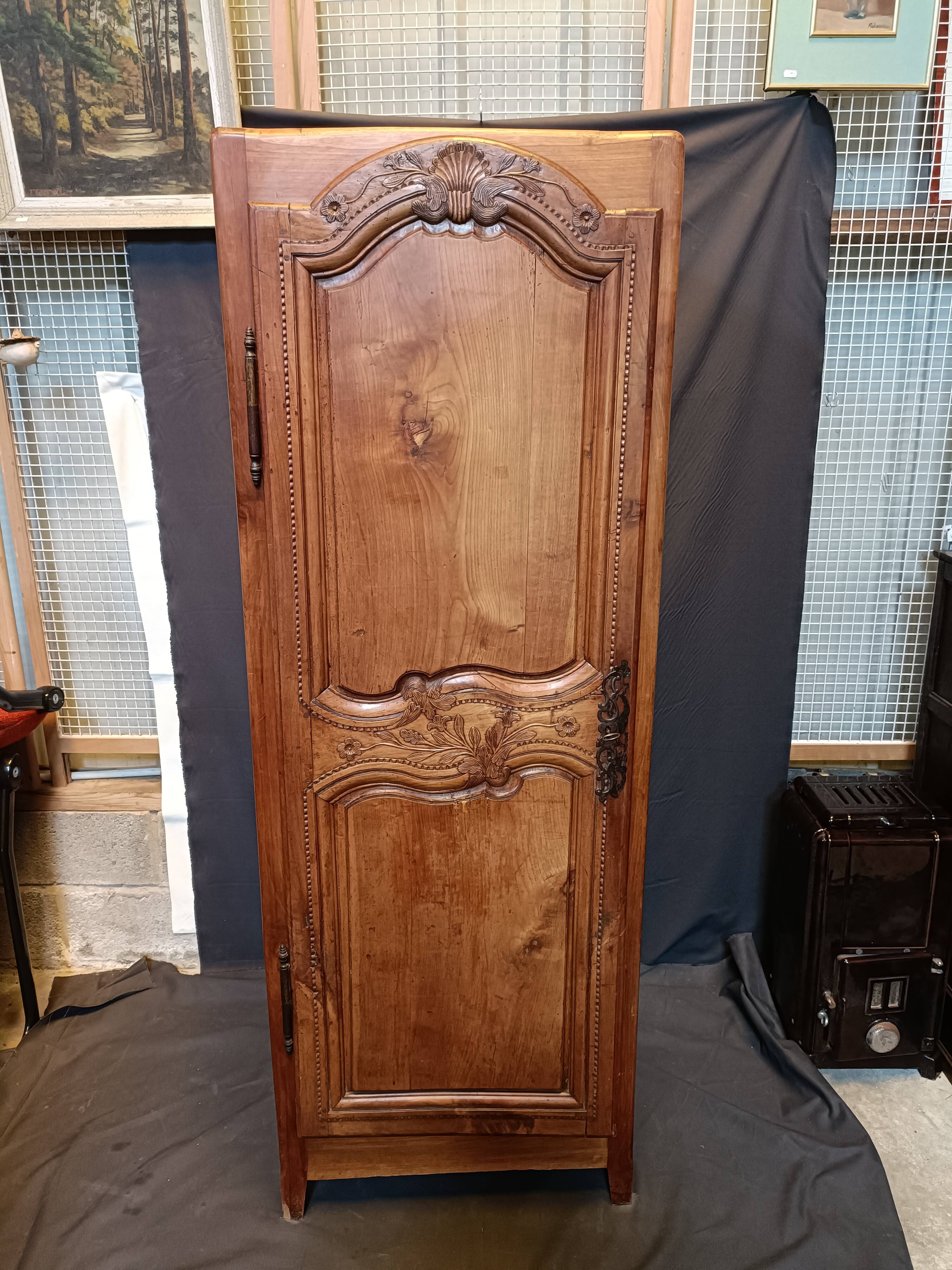 Chestnut bonnetière