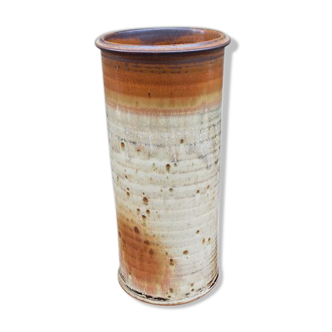 Potter's top cylinder vase in enamelled sandstone