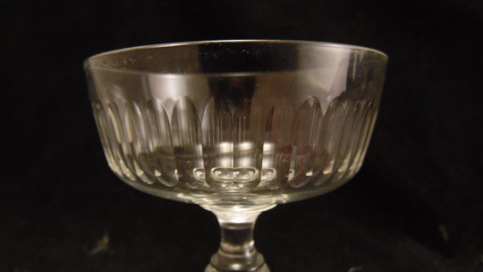Service of 6 19th century cut crystal champagne cups
