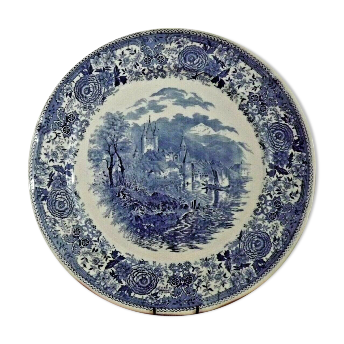 Vintage villiroy & boch burgenland serving plate in blue and white