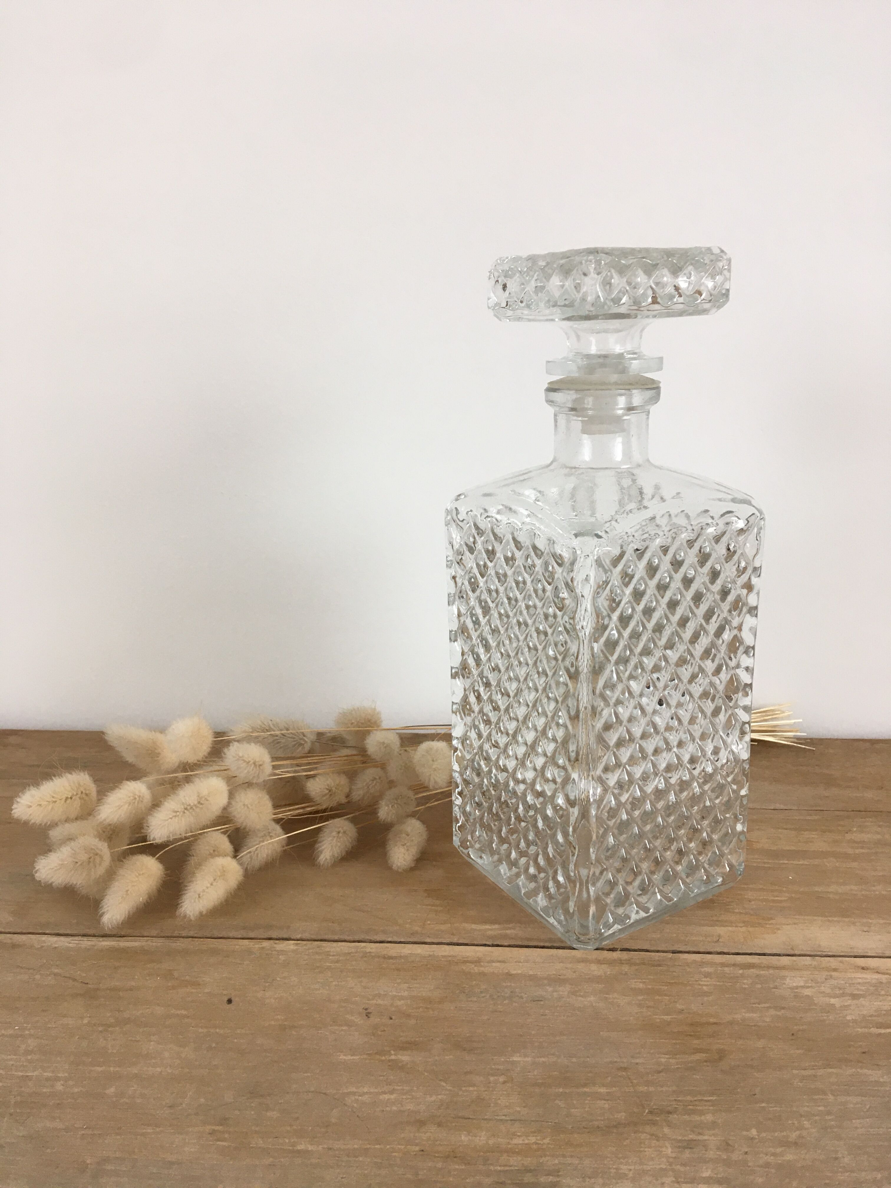 Whisky decanter "diamond" pattern
