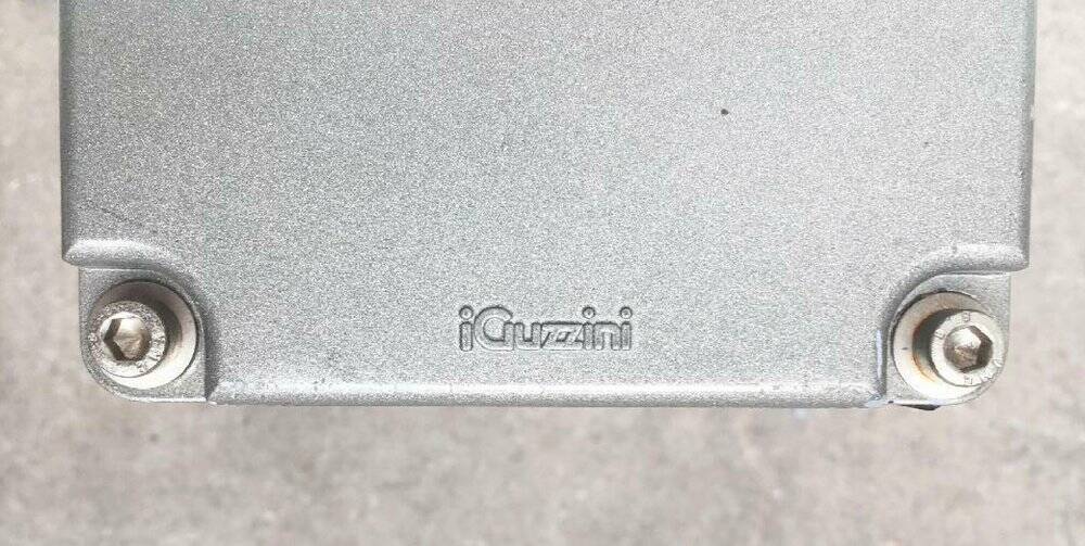 Vintage Italian wall lamp Lingotto by Renzo Piano for Iguzzini