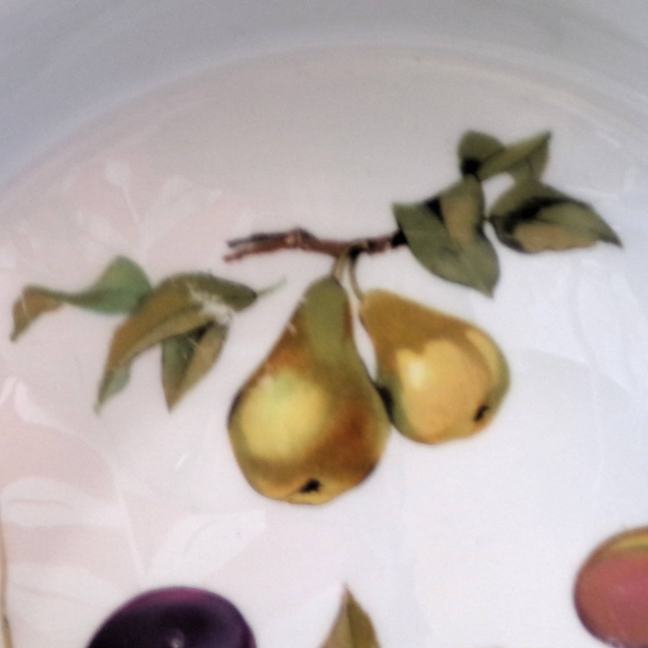 Plat à tarte Royal Worcester Evesham Gold