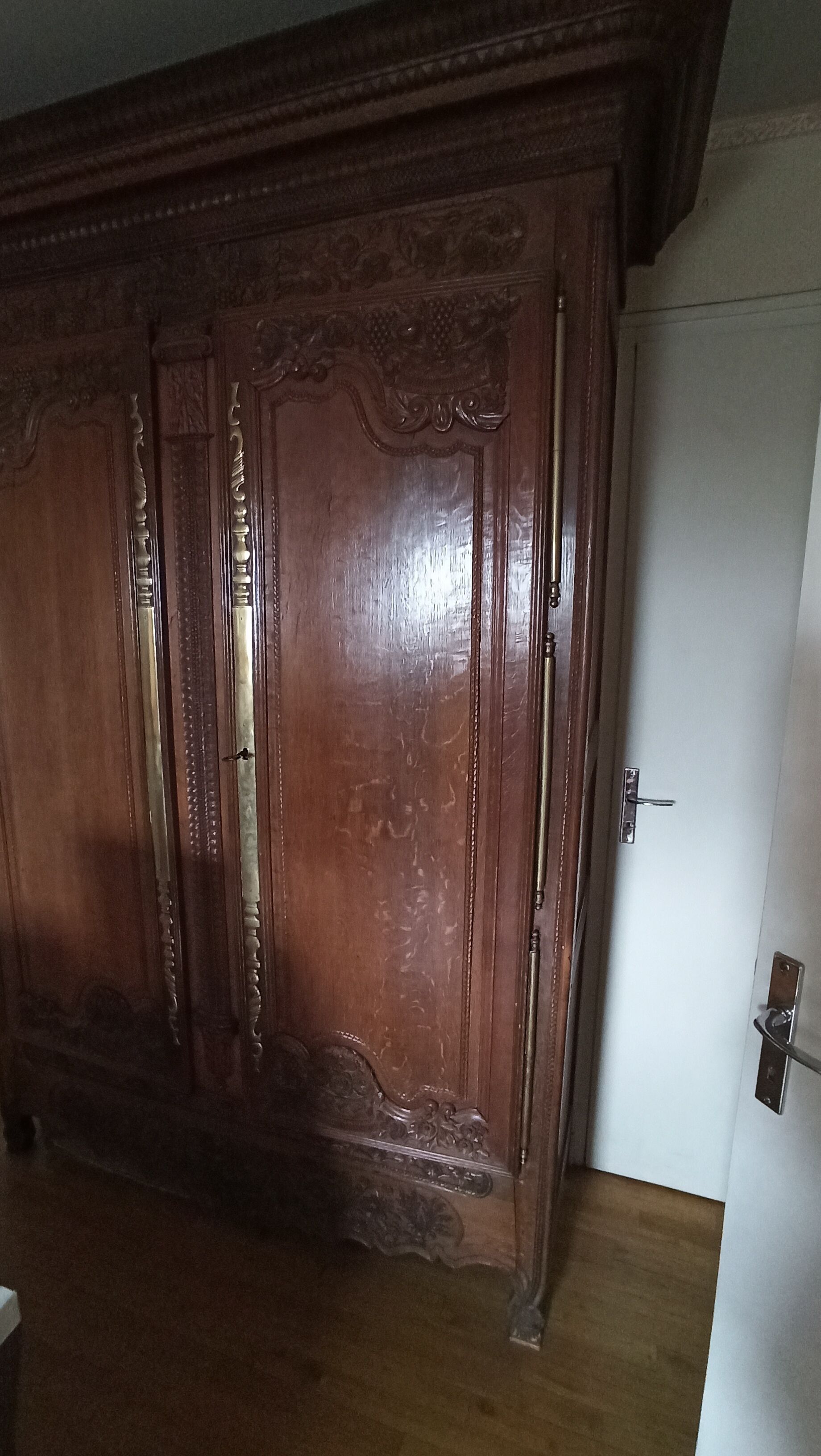 Armoire Granvillaise