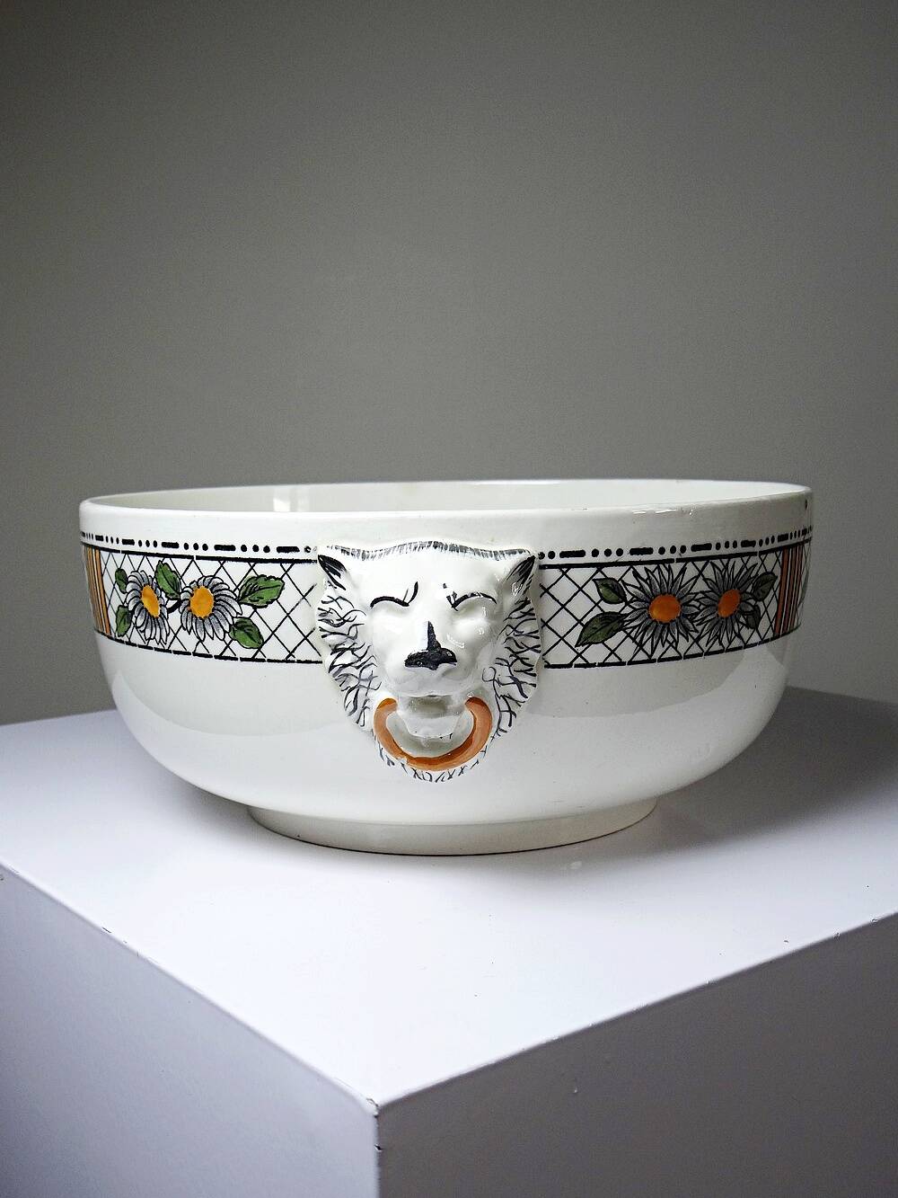 Large salad bowl HB Choisy-le-Roi polychrome ironstone "Elisabeth" early 20th century