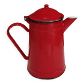 Red enamelled sheet metal coffee maker