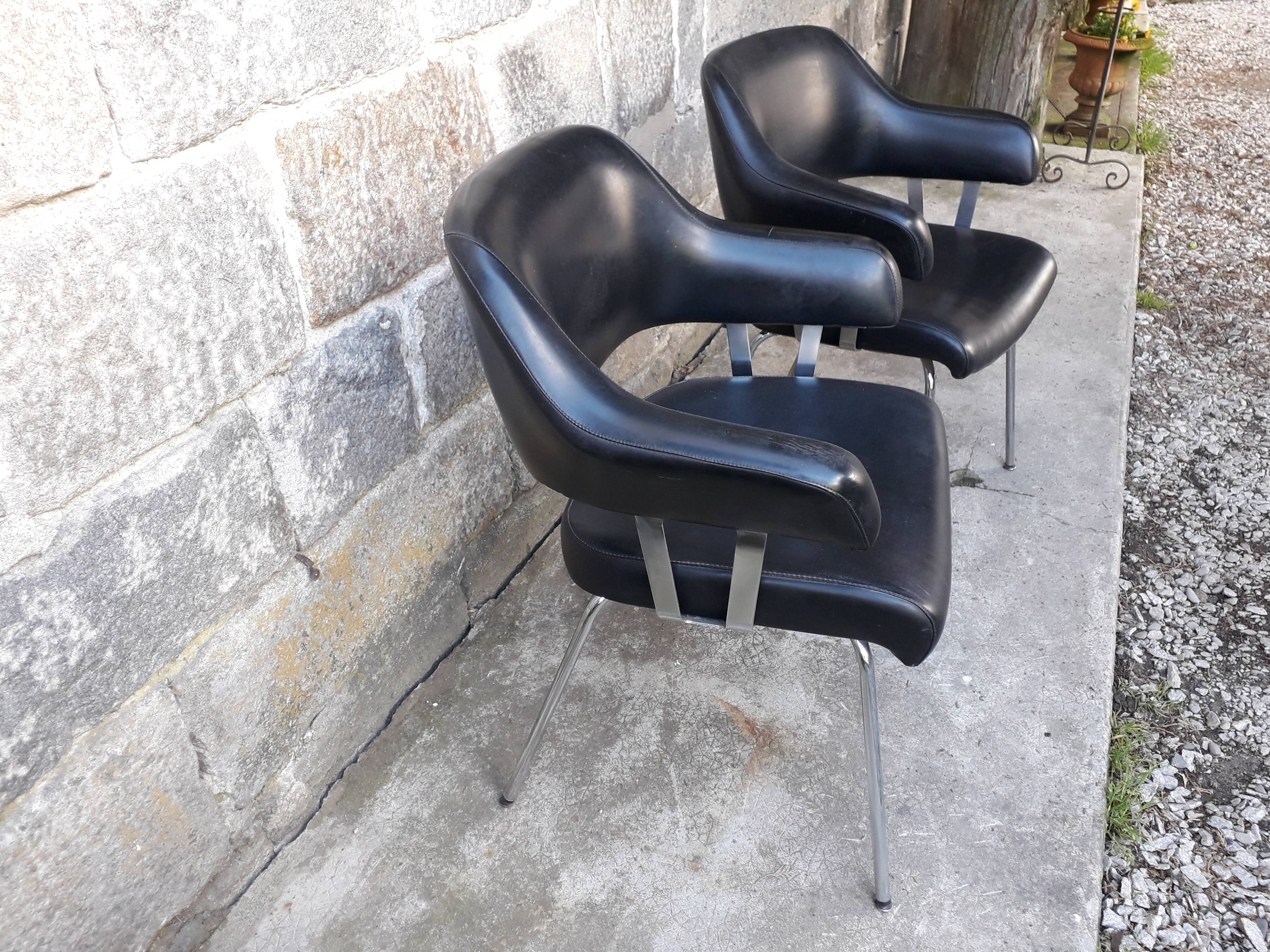 Pair of vintage armchairs