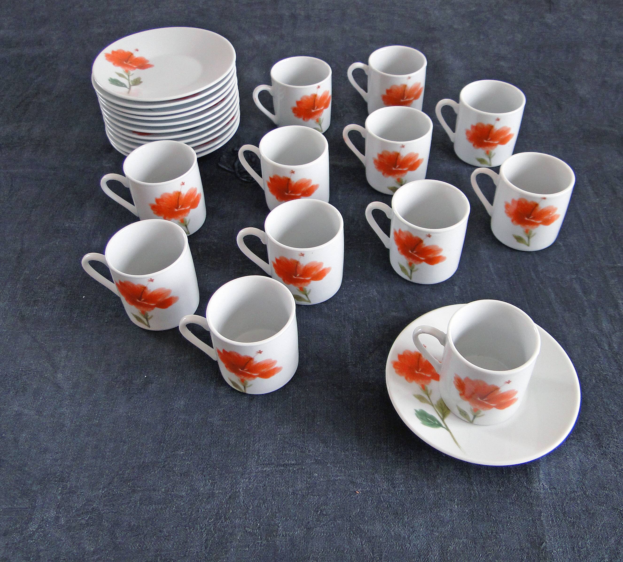 Coffee service 12 cups porcelain pattern poppy pottery of the Marais vintage 70s