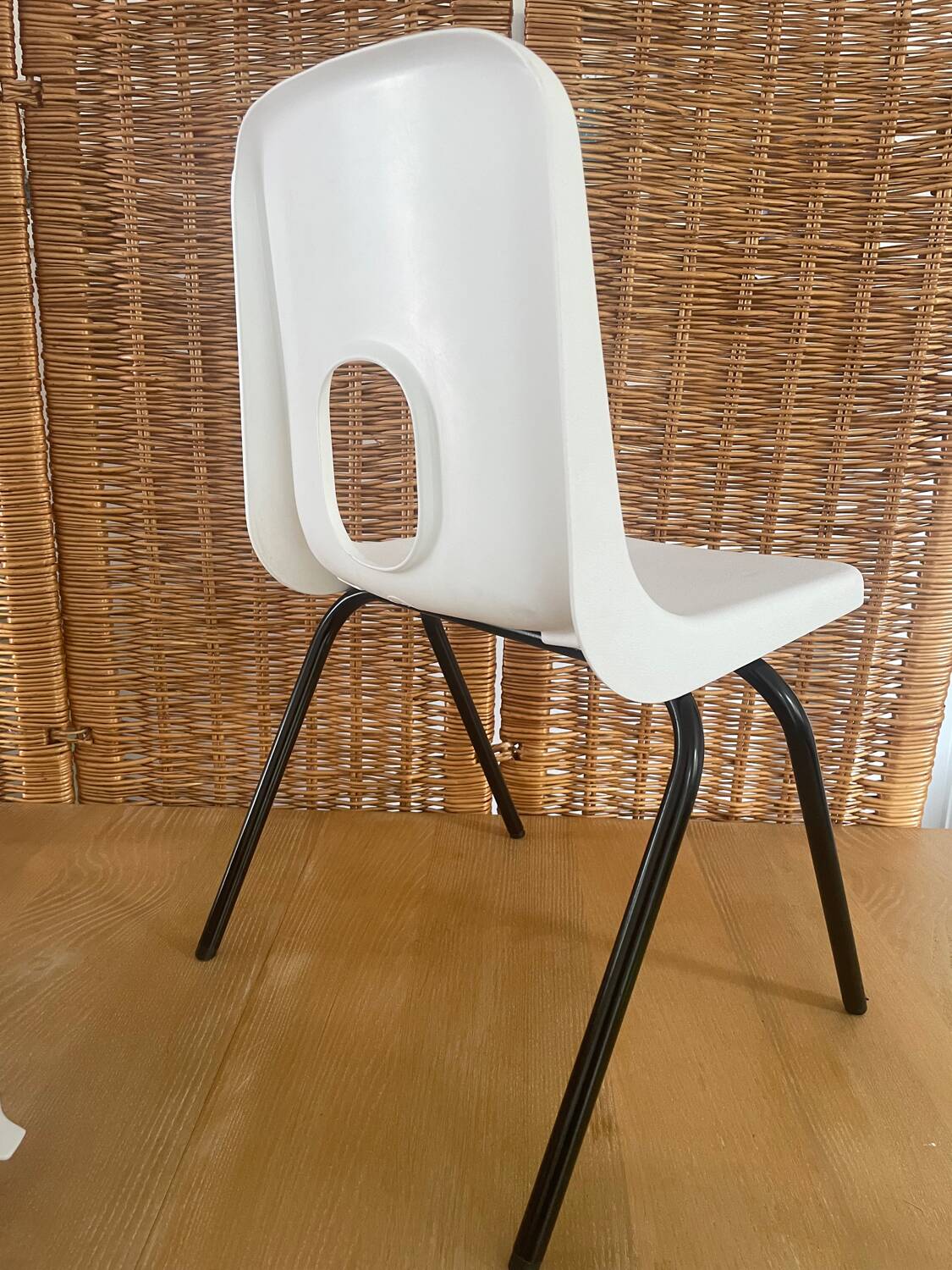 Hille children's chair