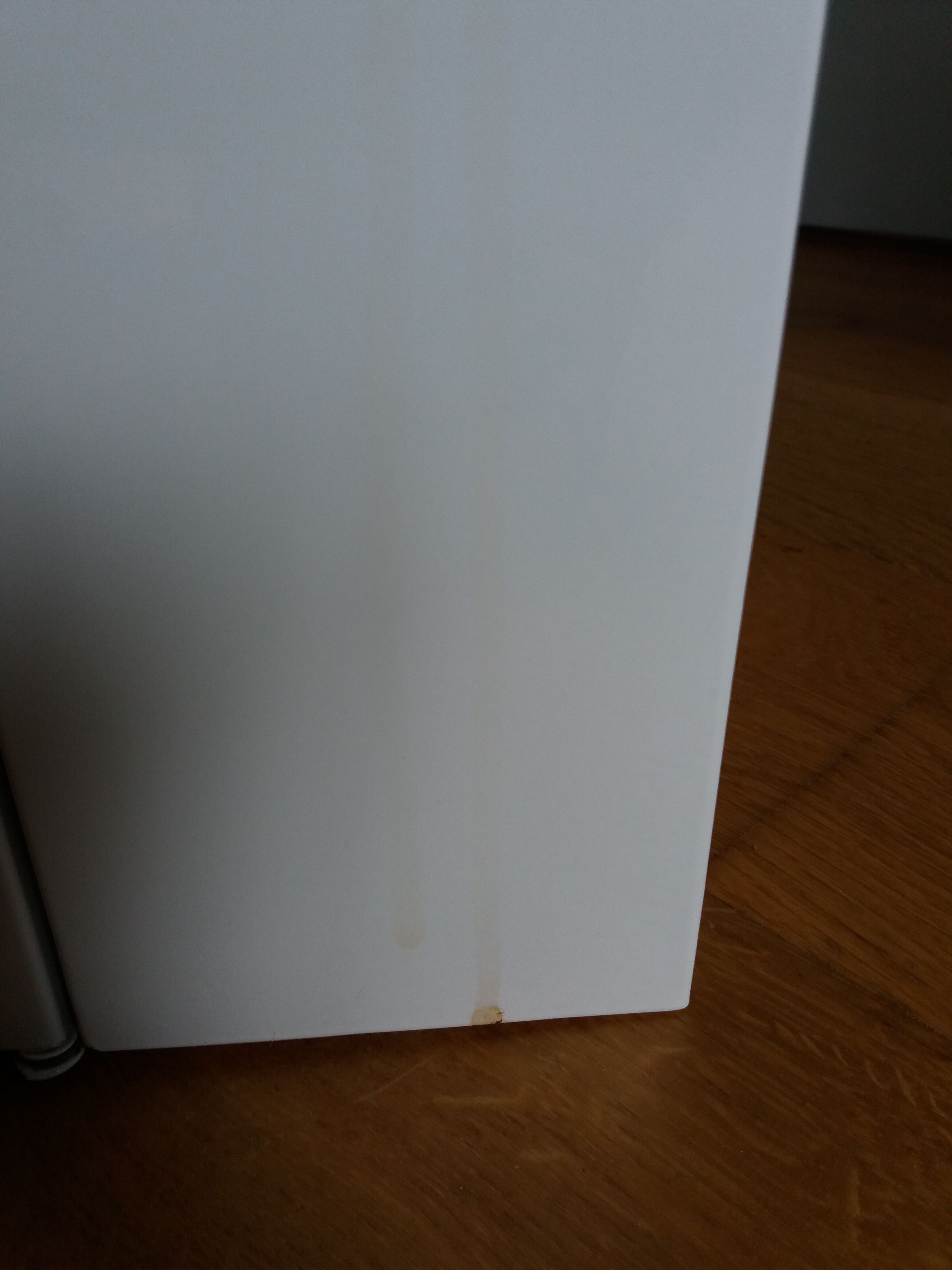 Rossignol medicine cabinet in lacquered metal