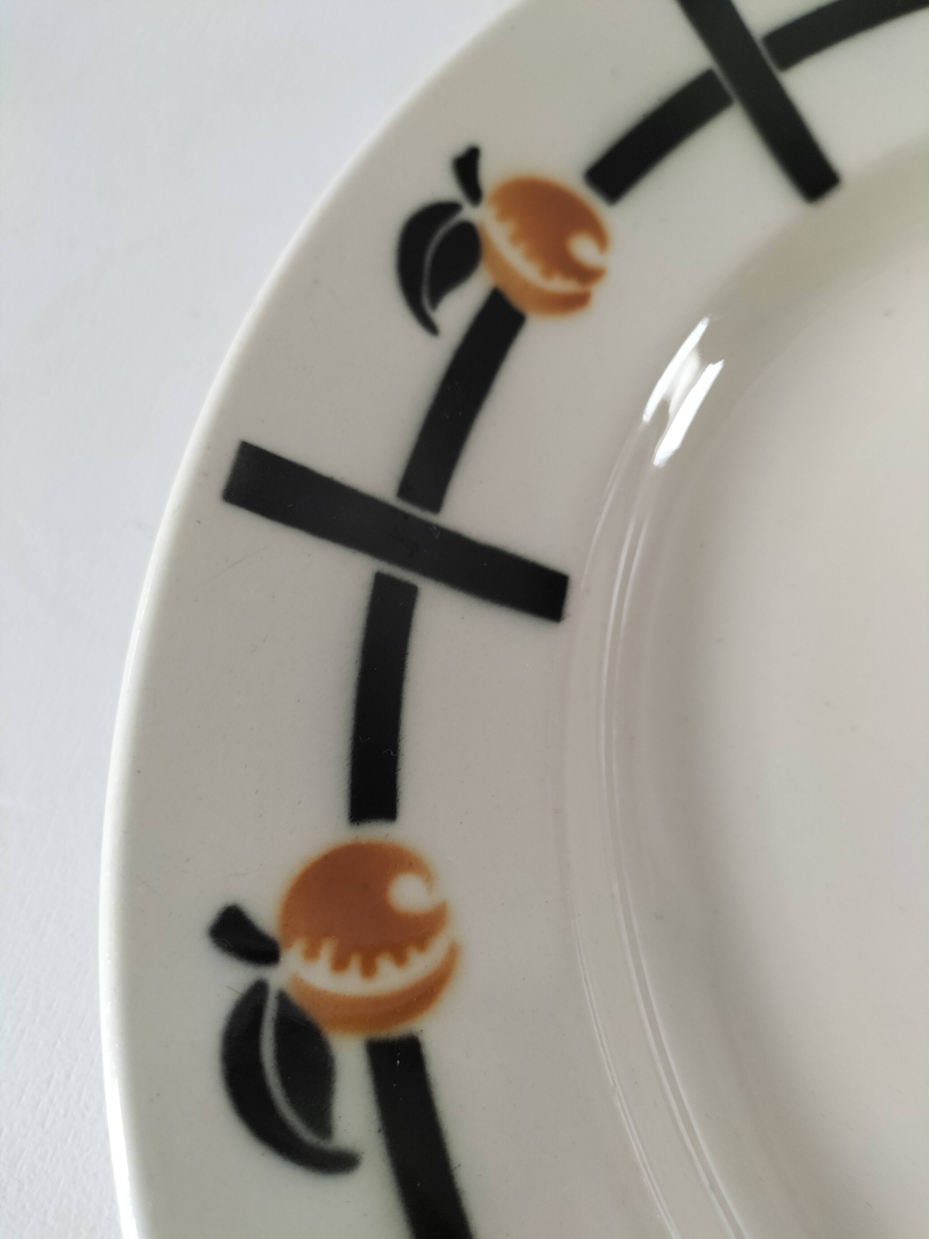 vintage Badonviller round dish