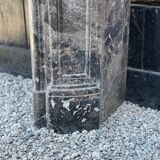 Cheminée régence en marbre de waulsort, XVlllème siècle