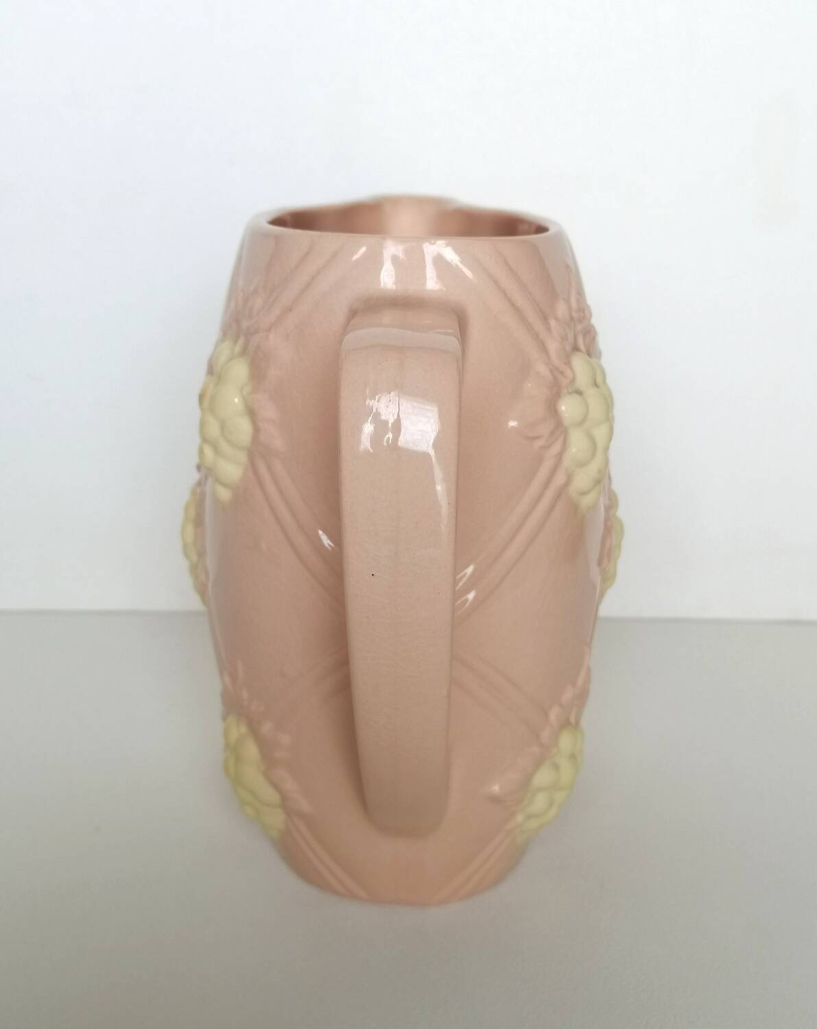 Pitcher slip digoin sarreguemines grape decor