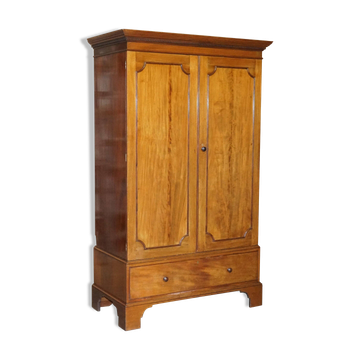 Armoire en bois dur antique estampillée Howard & Son's Berners Street