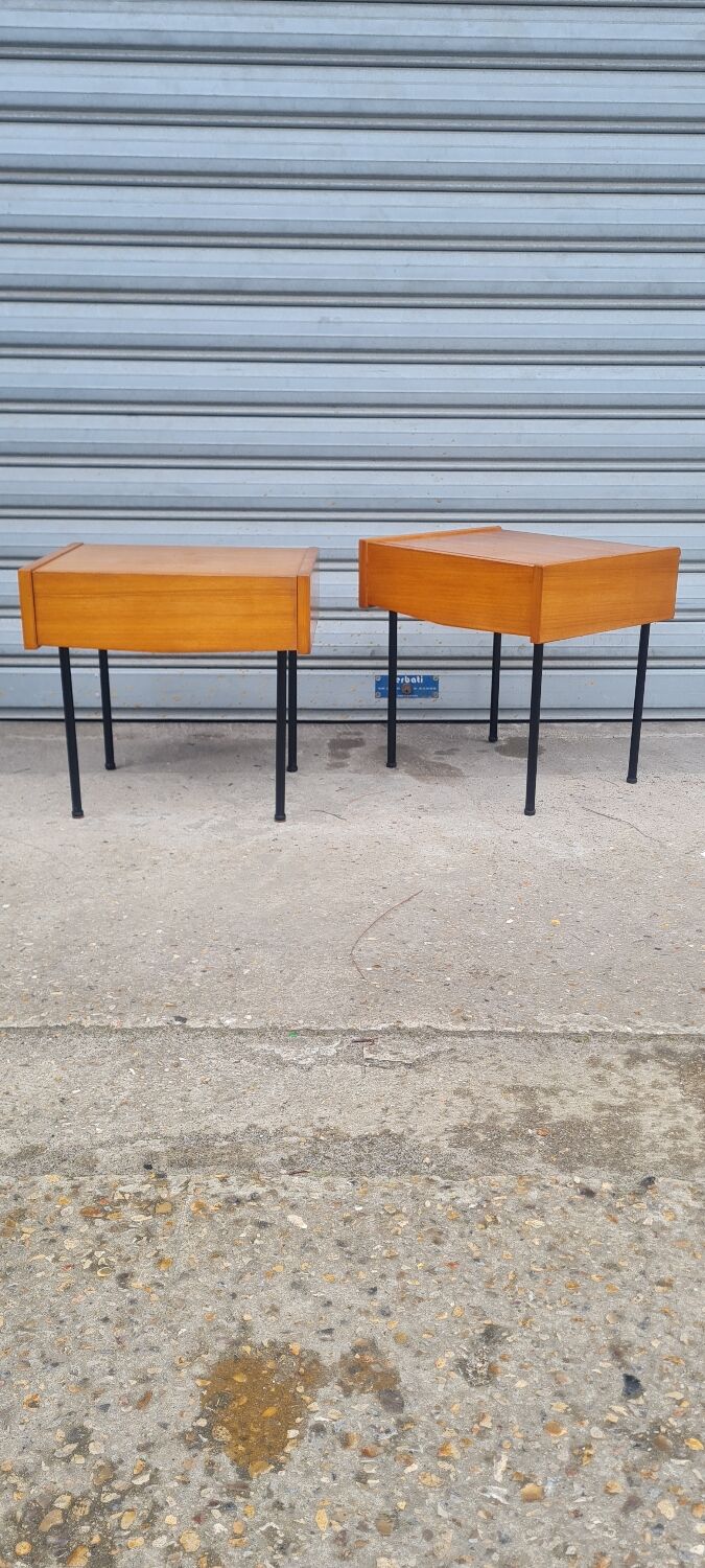 Paire de chevet scandinave par André Simard