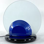 Mid-Century Gong table lamp in marble and glass by Bruno Gecchelin for Skipper. Italy 1981