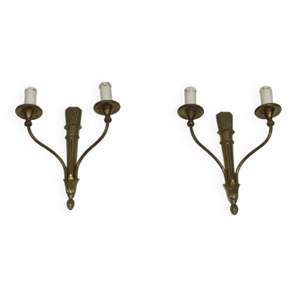 Pair of Louis XVI style bronze wall sconces with quivers