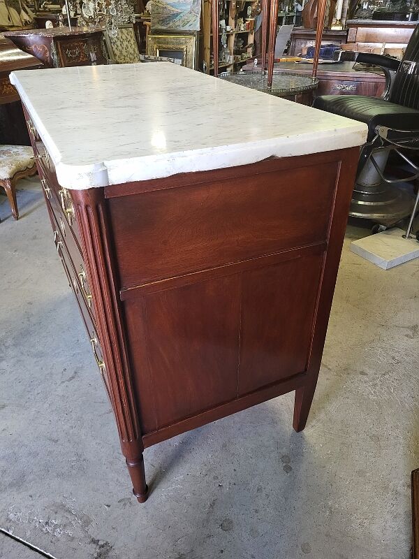 Chest of drawers Louis XVI in mahogany marble top of the XIXth century