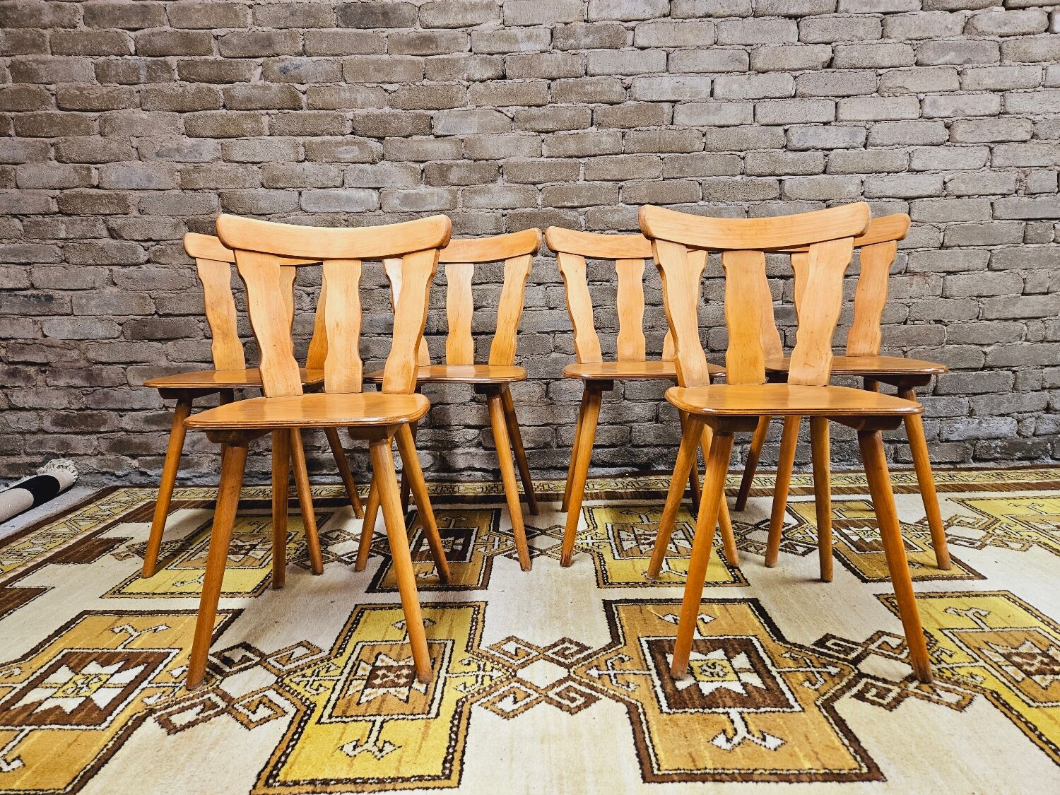 Series of 6 bistrot chairs year 1970
