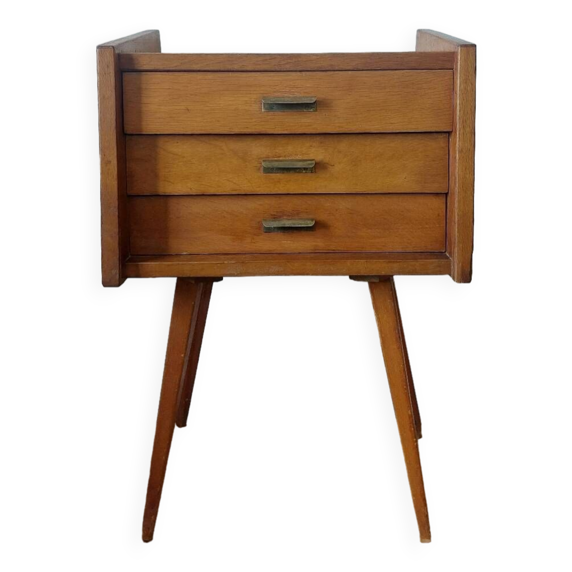 Compass feet bedside table