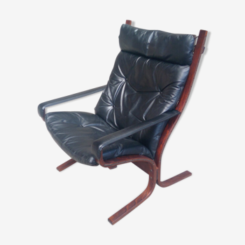 Fauteuil en cuir noir scandinave Ingmar Relling Westnofa circa 1960