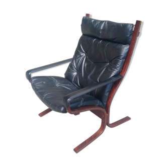 Scandinavian black leather armchair Ingmar Relling Westnofa circa 1960
