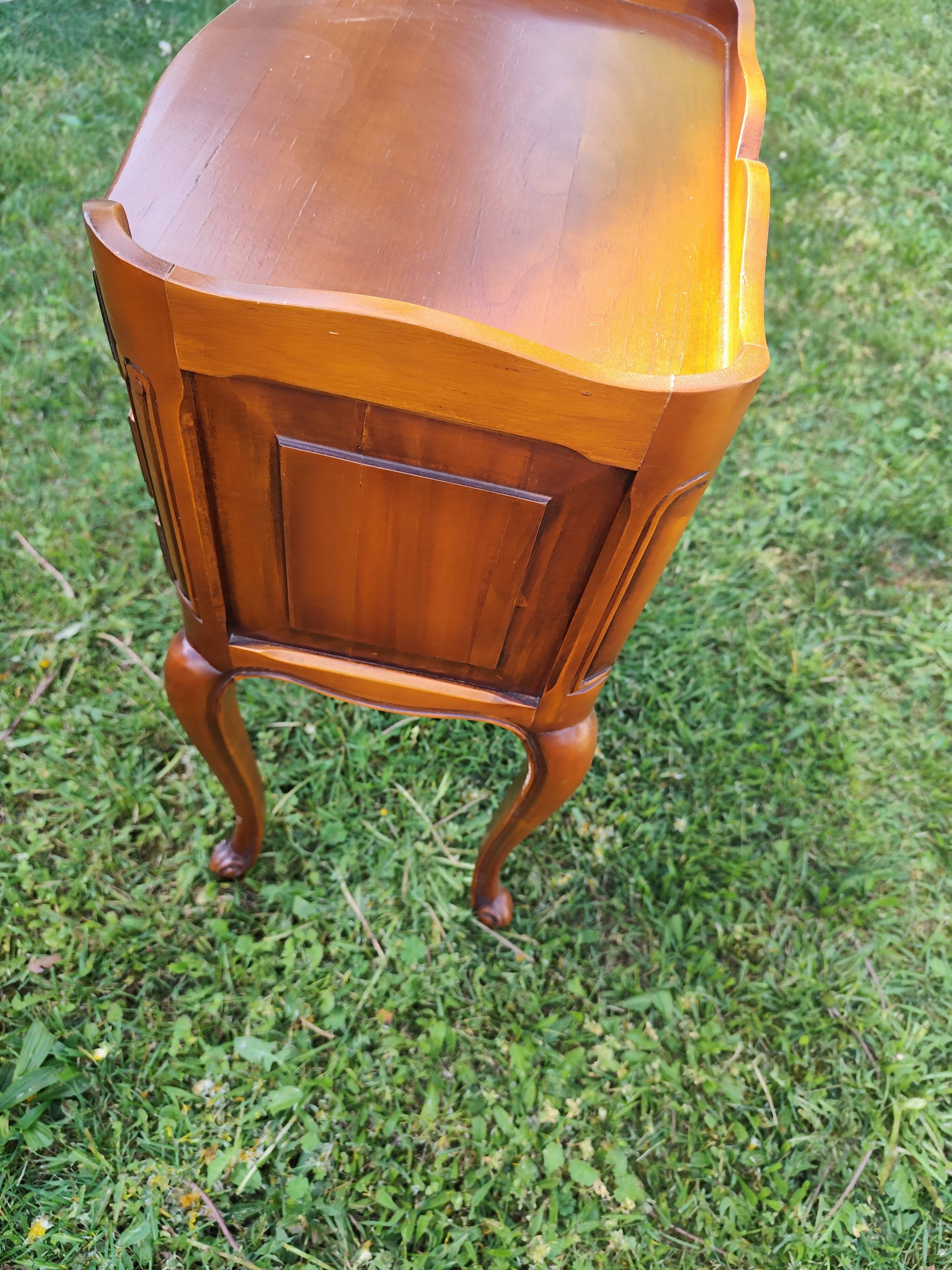 Louis XV style bedside table in cherry wood.