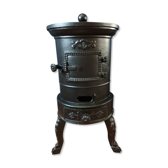 Cast iron stove